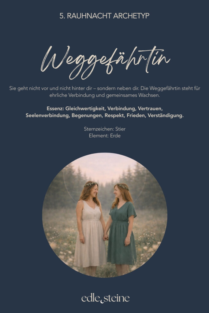 Die fünfte Rauhnacht trägt eine stille, verbindende Qualität in sich. Sie lädt nicht dazu ein, etwas zu tun oder zu verändern – sondern wahrzunehmen, wo Frieden entstehen darf. Nicht als großes Ziel, sondern als leiser Zustand. In dieser Nacht geht es um Verbindung. Um die Art von Nähe, die nicht fordert. Um Beziehungen, die nicht ziehen oder festhalten, sondern Raum lassen. Und vor allem um die Verbindung zu dir selbst – als Grundlage für alles andere. Oft suchen wir Frieden im Außen: in Harmonie, Übereinstimmung, Verständnis. Doch die fünfte Rauhnacht erinnert daran, dass Frieden dort beginnt, wo wir uns selbst begegnen – ehrlich, weich und ohne Urteil. Erst wenn diese innere Verbindung spürbar wird, kann auch echte Nähe zu anderen entstehen. Der Archetyp dieser Rauhnacht ist die Weggefährtin. Sie geht nicht vor dir, um zu führen. Sie geht nicht hinter dir, um zu folgen. Sie geht neben dir. Ihre Kraft liegt in Gleichwertigkeit, Vertrauen und gegenseitigem Respekt. Die Weggefährtin zeigt, dass Verbundenheit nichts mit Abhängigkeit zu tun hat – sondern mit freiem Mitgehen. Begleitet wird diese Rauhnacht von den Edelsteinen Jade und Lapislazuli. Jade trägt eine ruhige, ausgleichende Energie. Sie erinnert daran, dass Frieden nichts Lautes ist. Er entsteht oft dort, wo wir aufhören zu kämpfen – mit uns selbst, mit anderen, mit dem Leben. Jade unterstützt dabei, innerlich zur Ruhe zu kommen und sich gehalten zu fühlen, auch wenn im Außen nicht alles ruhig ist. Lapislazuli hingegen steht für Wahrhaftigkeit und innere Stärke. Er lädt dazu ein, sich ehrlich zu zeigen – ohne sich erklären oder rechtfertigen zu müssen. In seiner Energie wird spürbar, dass echte Verbindung dort entsteht, wo Wahrheit und Vertrauen zusammenkommen. Die fünfte Rauhnacht darf ein Moment sein, in dem du dich fragst: Wo fühle ich mich wirklich verbunden? Und wo darf Frieden wachsen – nicht durch Anpassung, sondern durch Echtheit? Vielleicht zeigt sich eine Begegnung. Vielleicht ein Gedanke. Vielleicht einfach ein stilles Gefühl von Ankommen. Auch das ist genug.