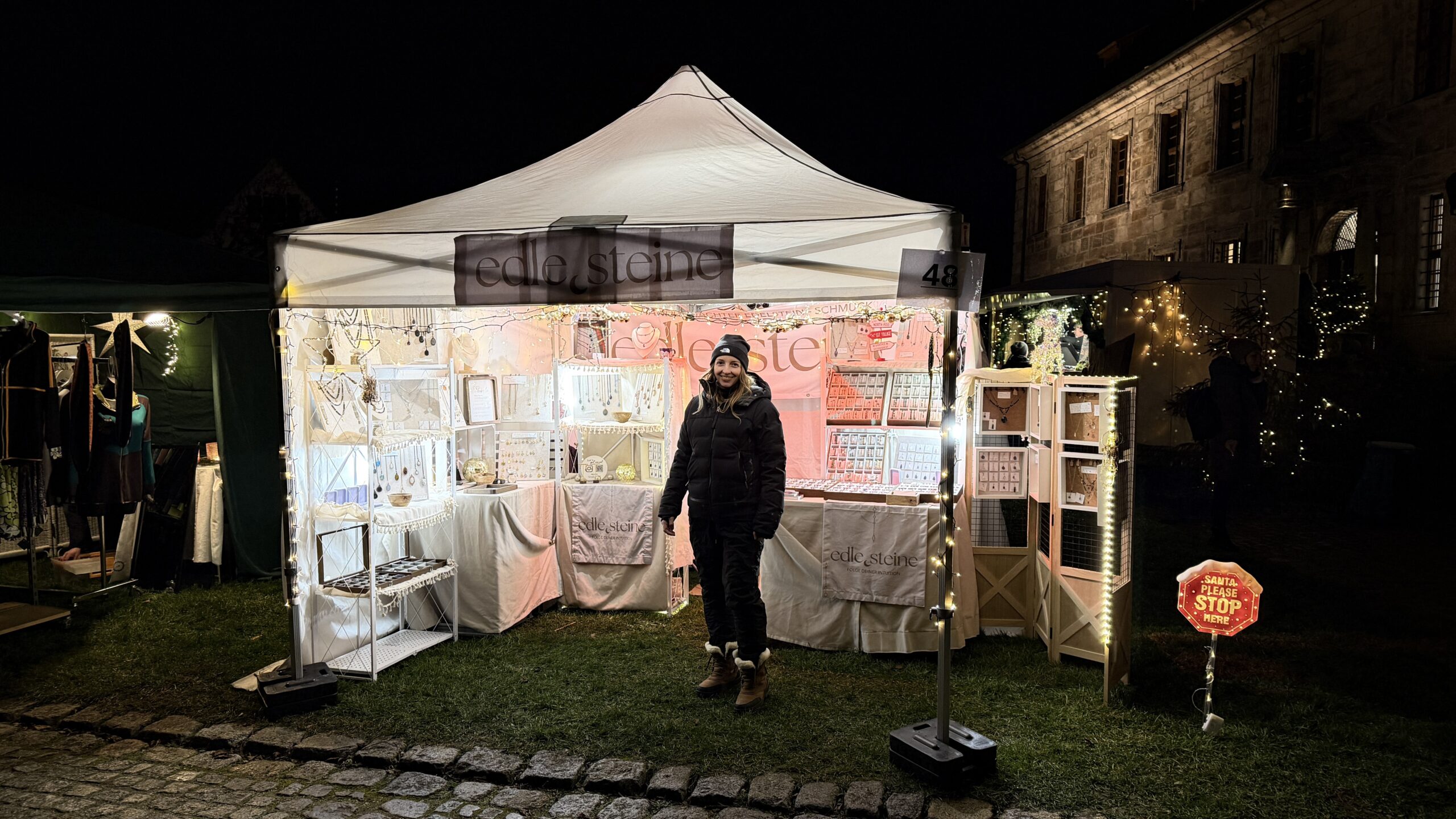Wie ich mich auf dem Weihnachtsmarkt warm halte: Meine echten Winter-Gamechanger